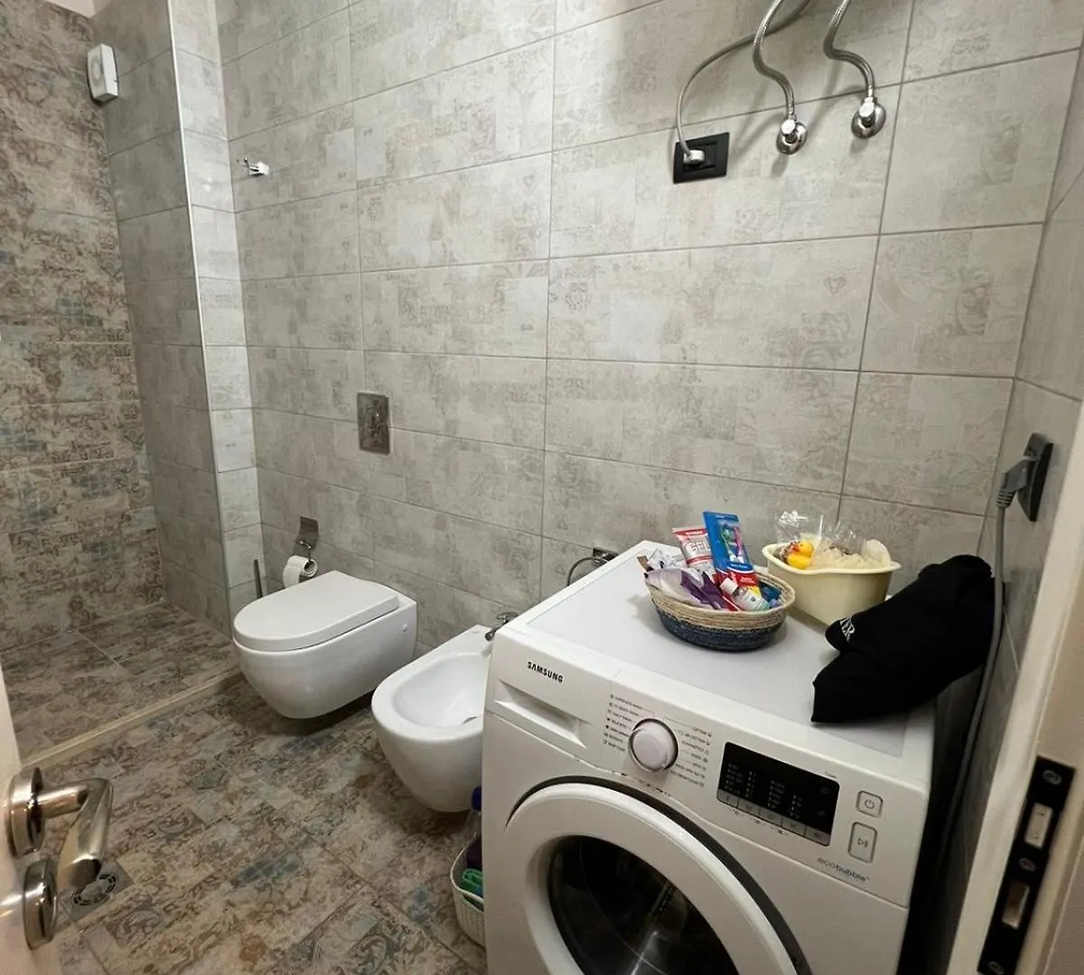 Sea Front Apartment Durrës