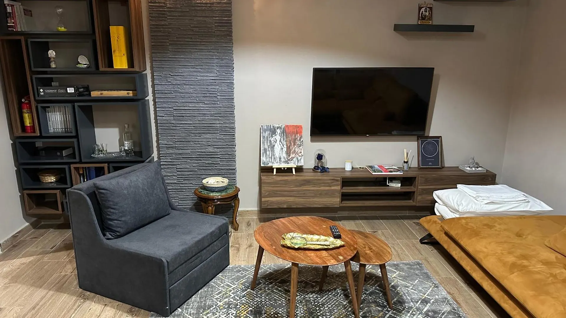 Sea Front Apartment Durrës Albania